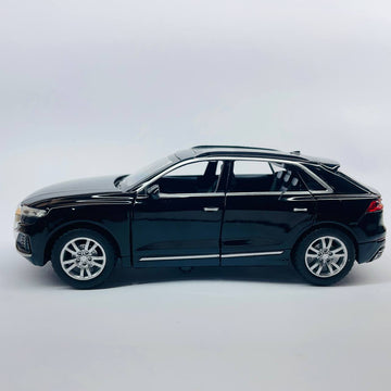 Audi Q8 1:24 DIE-CAST Metal